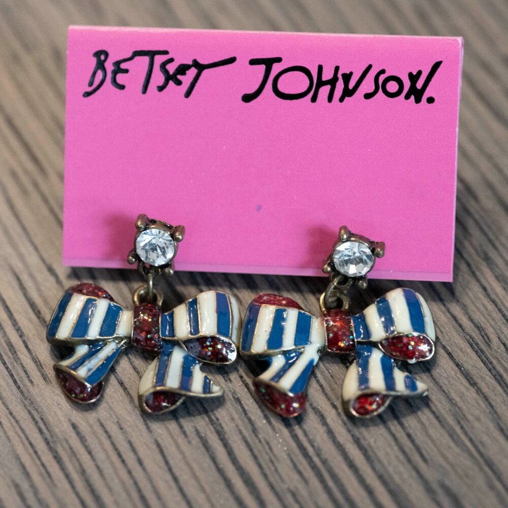 BNWT Betsey Johnson Nautical Sailor Bow Earrings